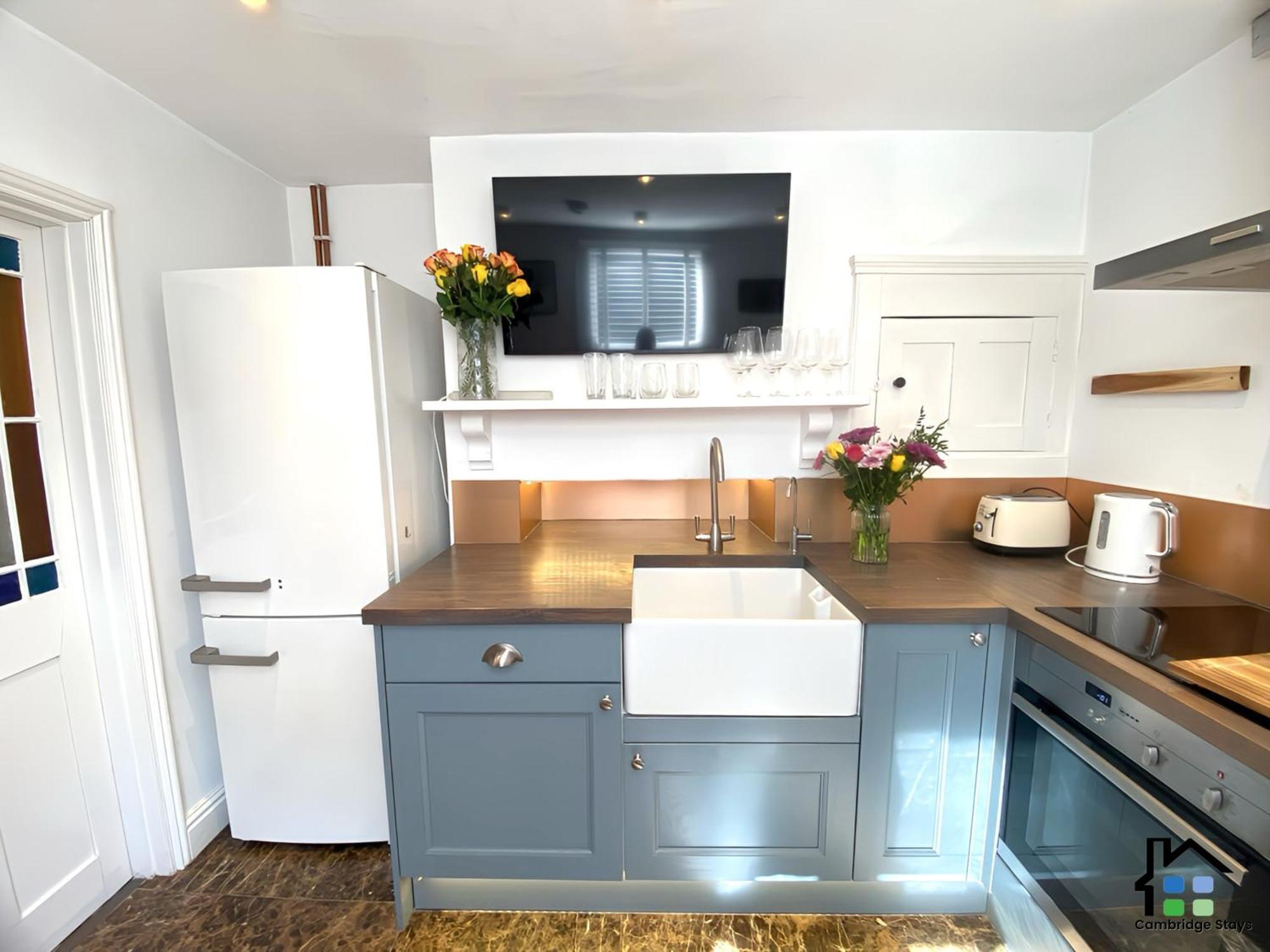 Cambridge Stays 3Br House, Easy Walk To City Center, 2 Showers, Garden, 2 Free Parking Spaces Esterno foto