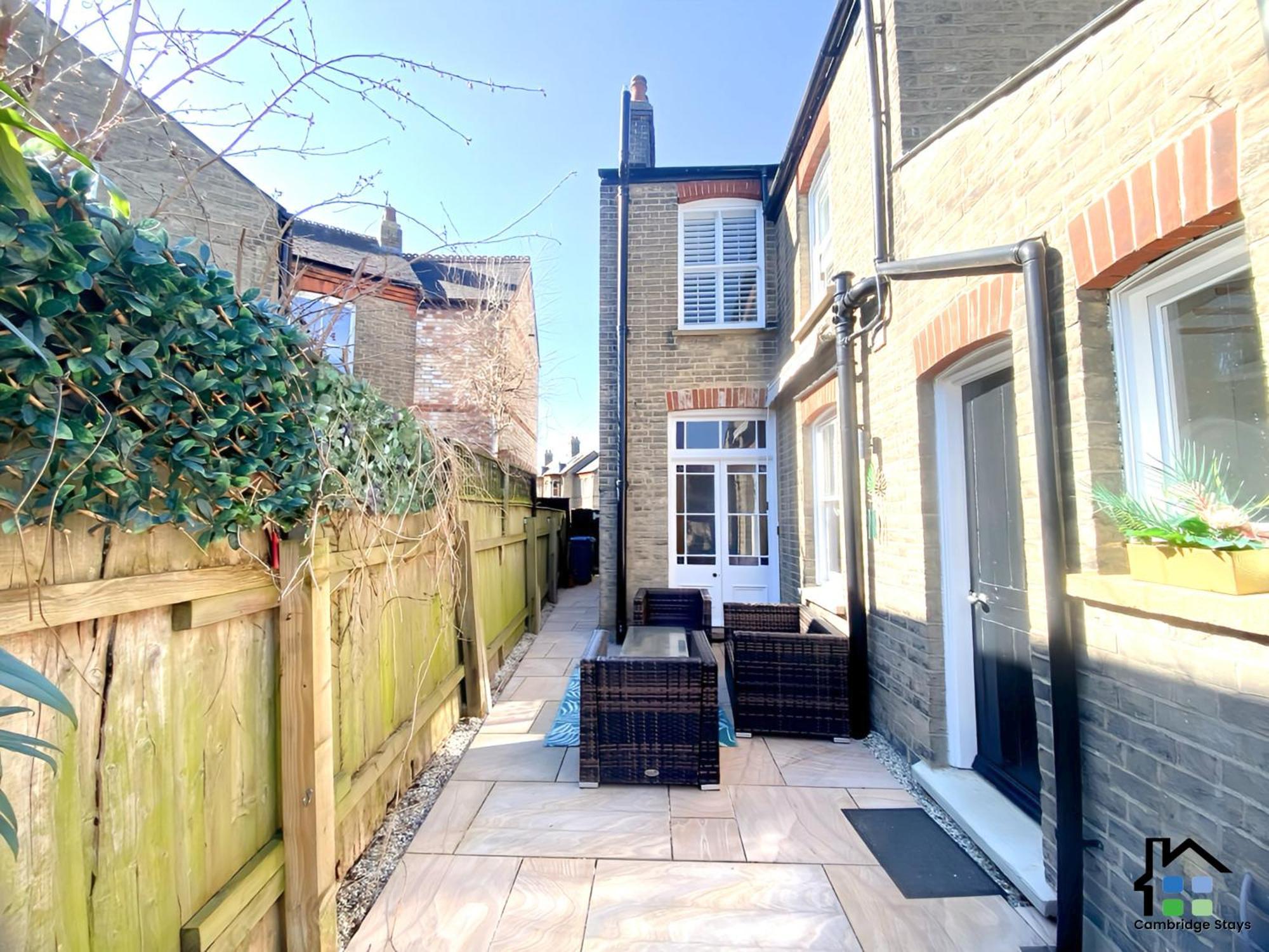 Cambridge Stays 3Br House, Easy Walk To City Center, 2 Showers, Garden, 2 Free Parking Spaces Esterno foto
