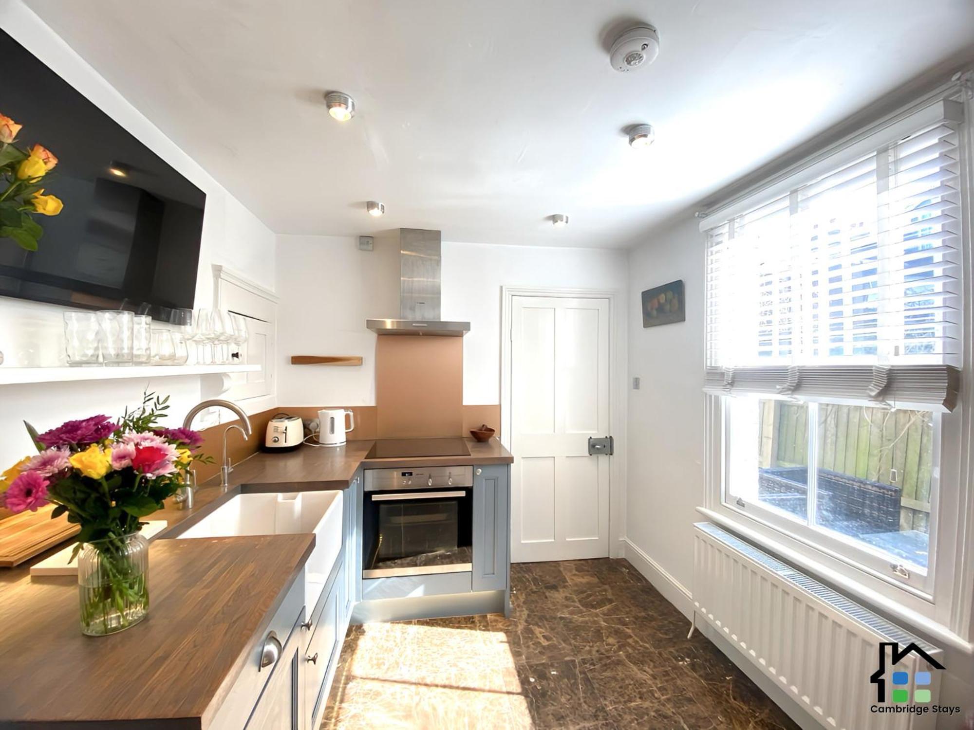 Cambridge Stays 3Br House, Easy Walk To City Center, 2 Showers, Garden, 2 Free Parking Spaces Esterno foto
